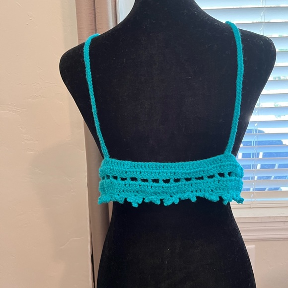 Crochet top - Picture 2 of 2